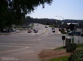 110 W Olympia Dr, Grass Valley, CA 95945