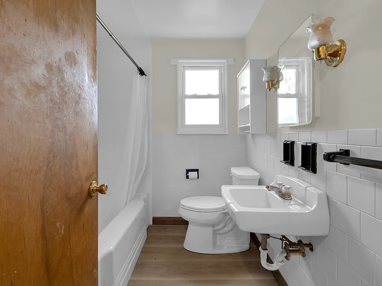 833 Millersport Hwy #4 — Photo 10