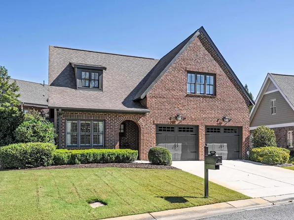 1083 Danberry Ln, Birmingham, AL 35242