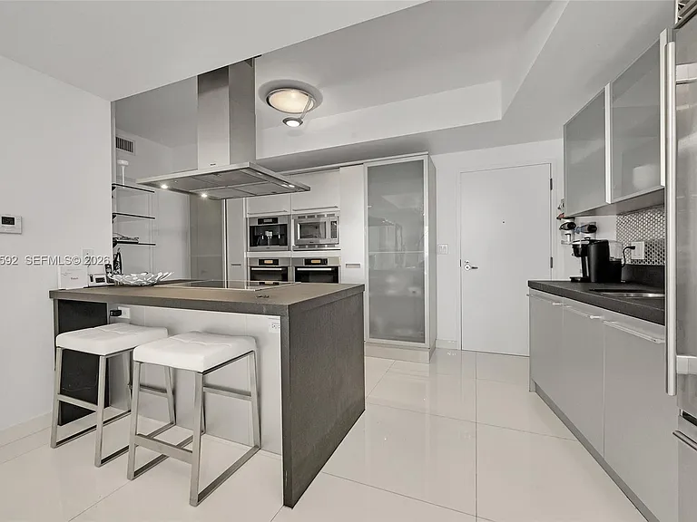 18201 Collins Ave #1002 — Photo 17