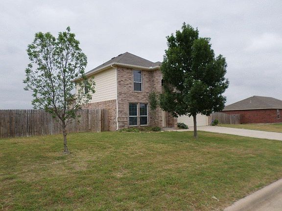 4th image of 1028 Scenic Dr