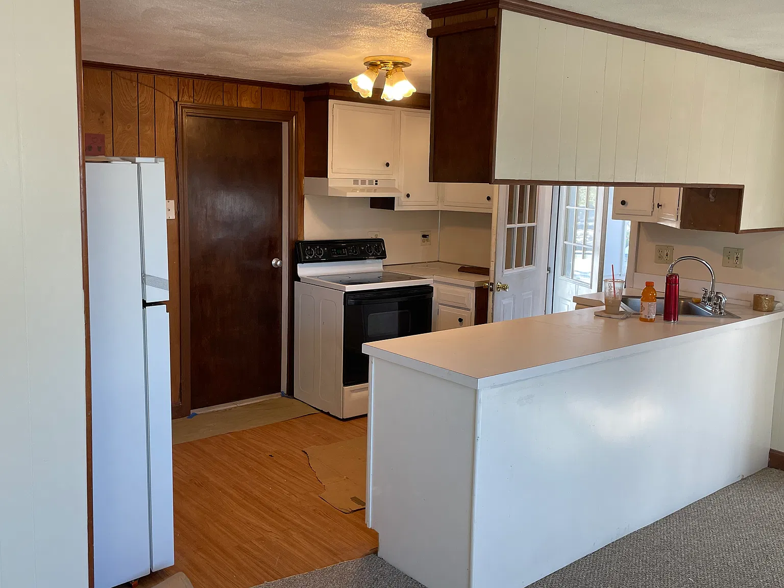 2 bed, 1000 sqft, $2,000 — Photo 2