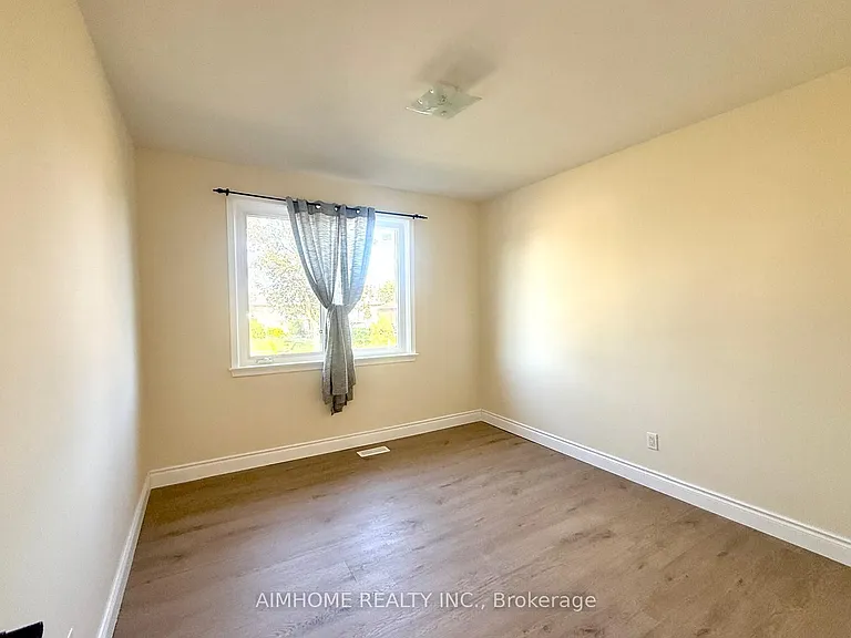 1298 Minden St #MAIN — Photo 7