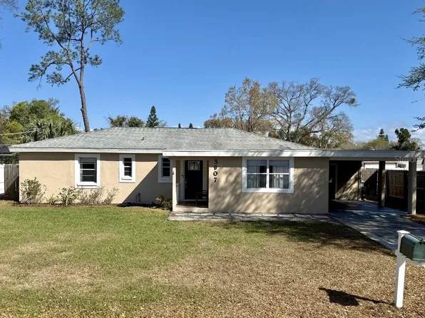3907 W Rogers Ave, Tampa, FL 33611