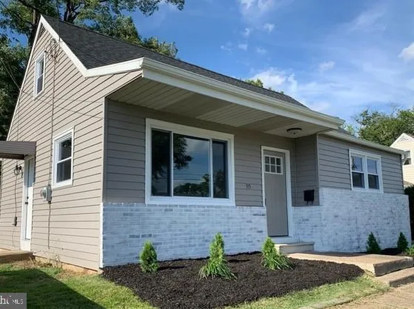 515 Cloverdale Rd, Blackwood, NJ 08012