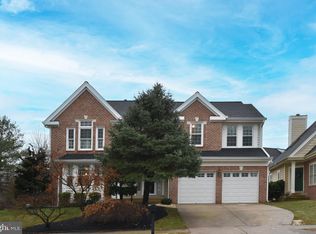 43979 Louisa Dr, Ashburn, VA 20147