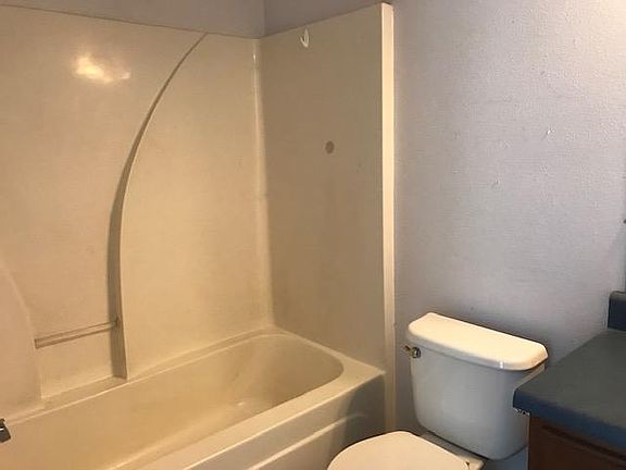 3rd image of 506 W 14th St