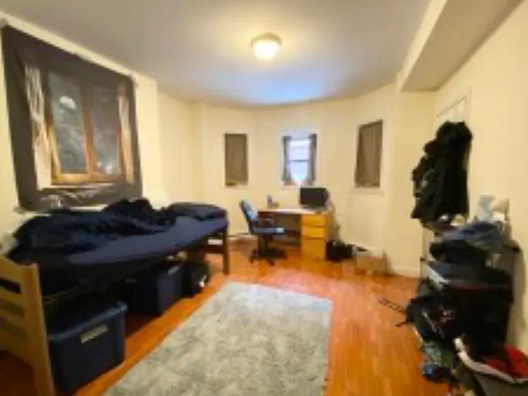 529 Newbury St #1 — Photo 8