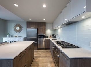 680 Seylynn Cres #608, North Vancouver, BC