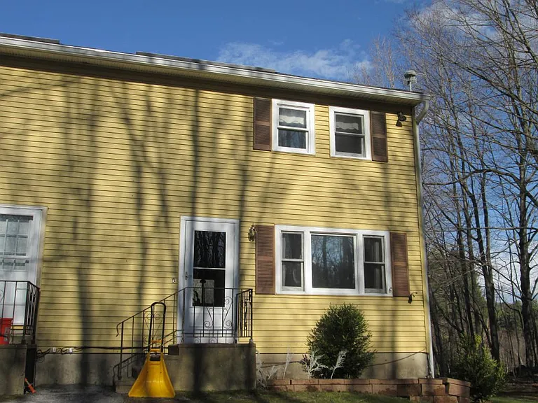 26 Twist Hill Rd #D — Photo 1