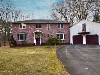 953 Douglas Court, Niskayuna, NY, 12309