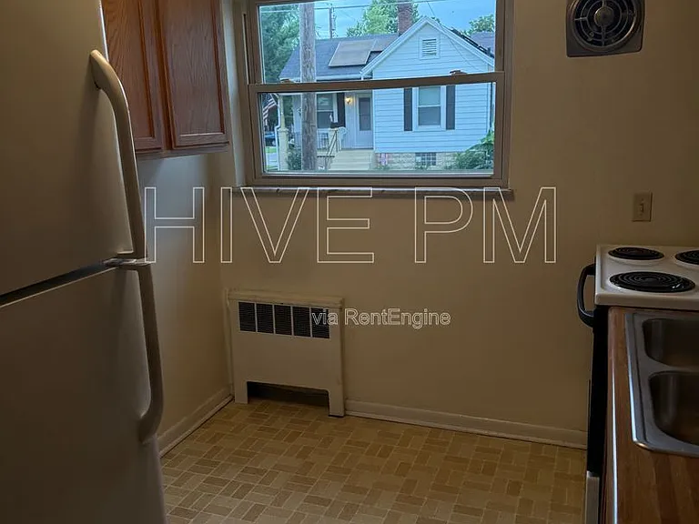 7134 Delaware Ave #2 — Photo 9