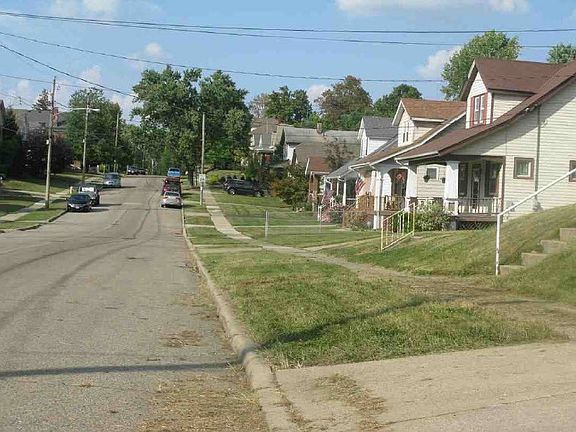 5th image of 3944 Lovell Ave