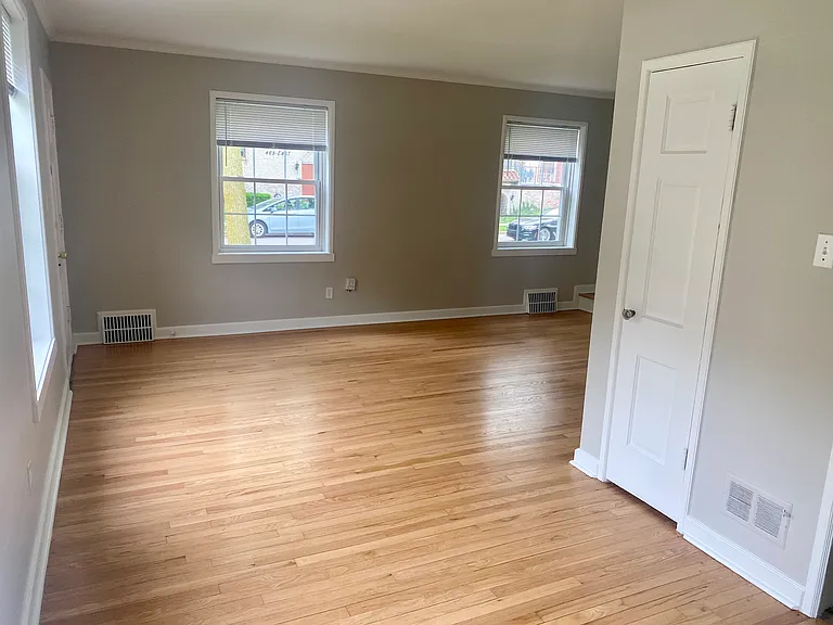 Dining/Living area