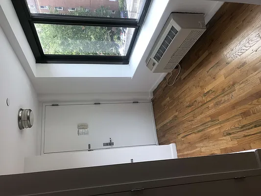 Rented by 3210 Riverdale Holdings LLC | media 51