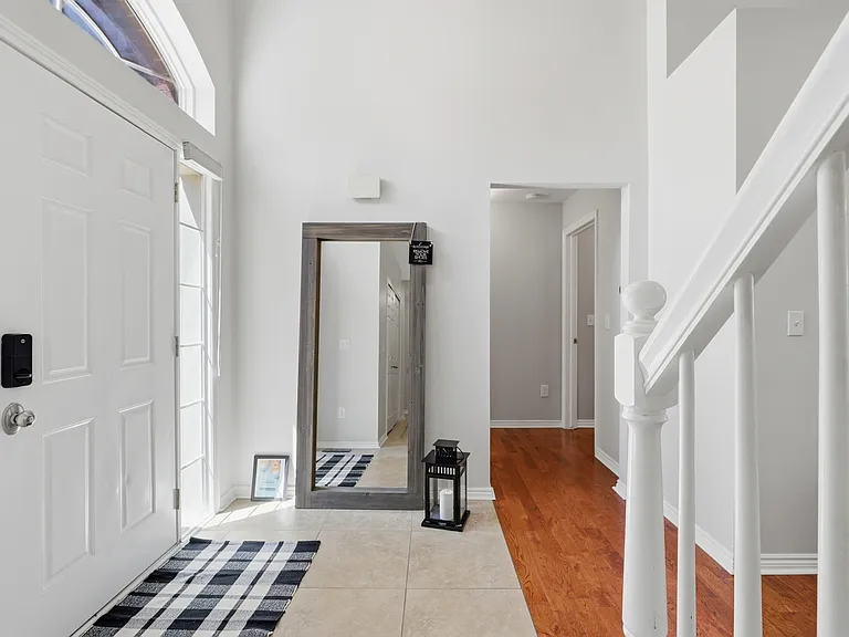 4421 Honeysuckle Dr — Photo 5