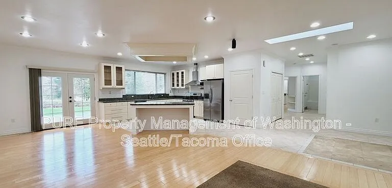 2354 Walnut Rd NW — Photo 6