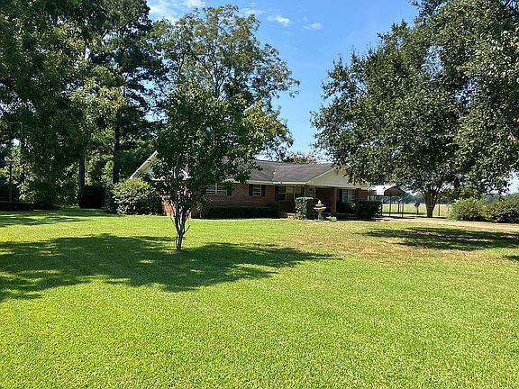 3rd image of 15135 Brown Loop Rd N