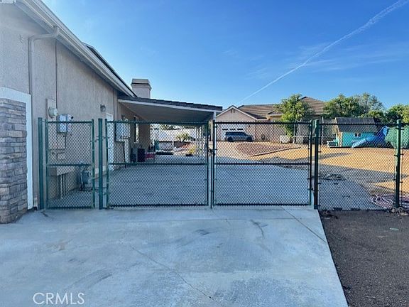 2nd image of 18063 Twin Lakes Dr