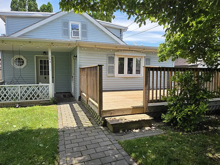 264 Roberts Ave — Photo 21