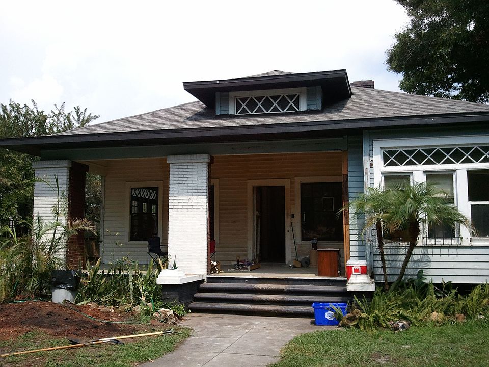 1st image of 905 Magnolia Ave