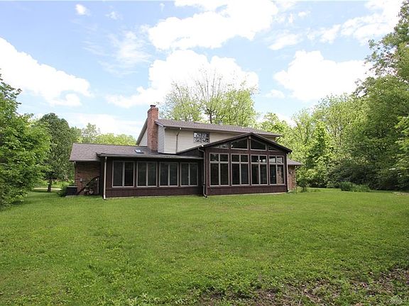 2nd image of 2818 Kingman Dr