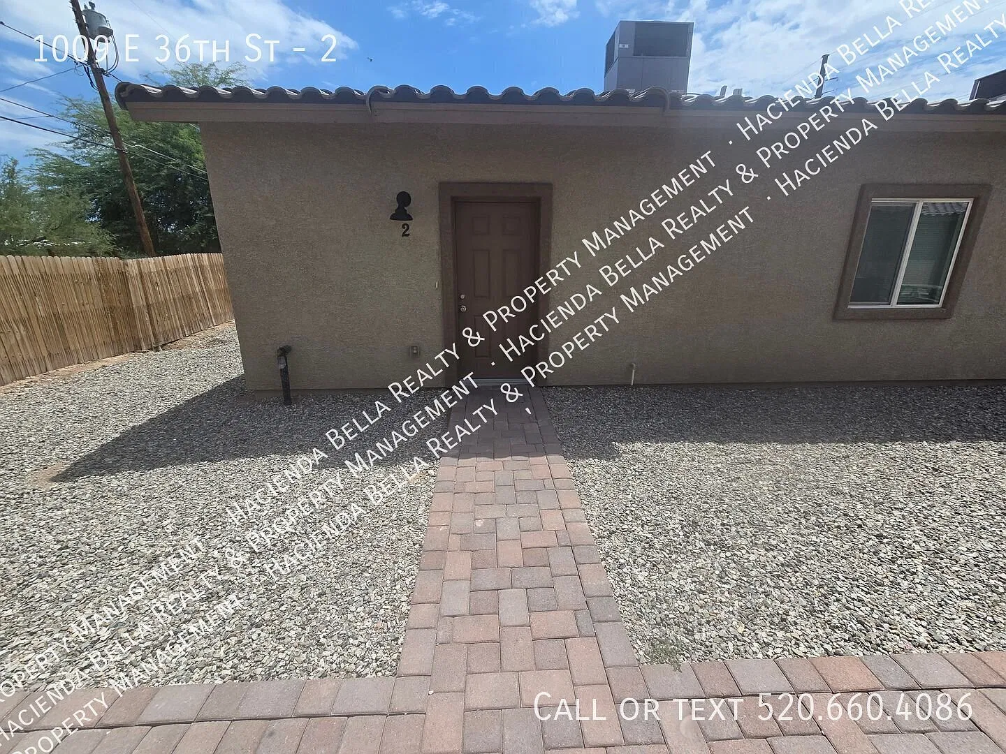 Townhome Available 2bd/1ba All Tile Flooring Won't Last!! — Photo 1