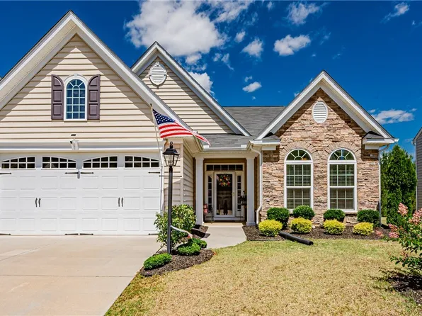 5835 Pilmour Dr, Providence Forge, VA 23140