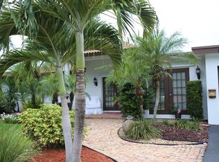 299 SW 7th Ave, Boca Raton, FL 33486