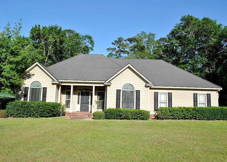 1st image of 44 Woodward Cir