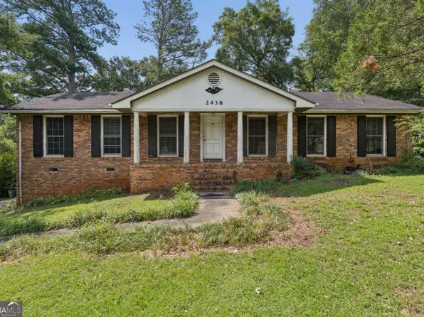 2438 S Hairston Rd, Decatur, GA 30035