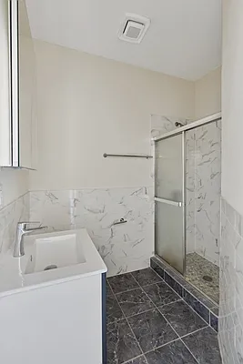 Rented by Compass | media 19