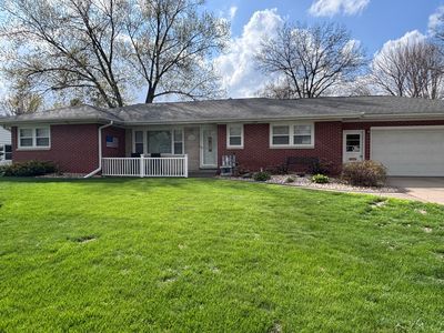 1202 N 4th St, Clinton, IA, 52732
