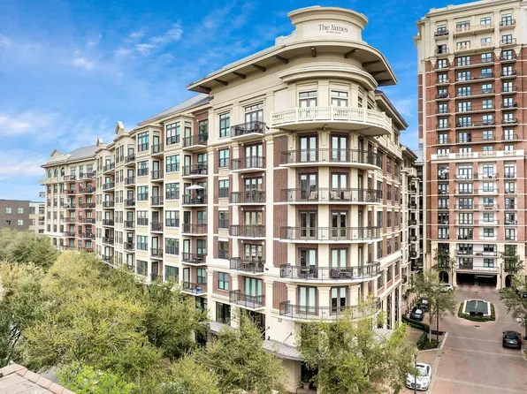 The James River Oaks