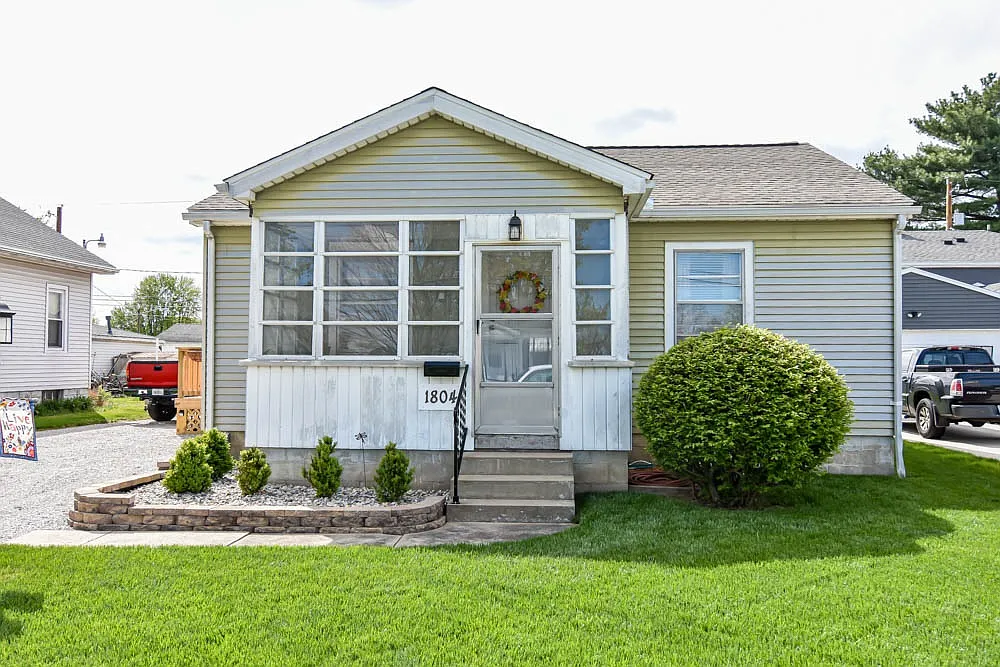 1804 Aviation Ave photo 1