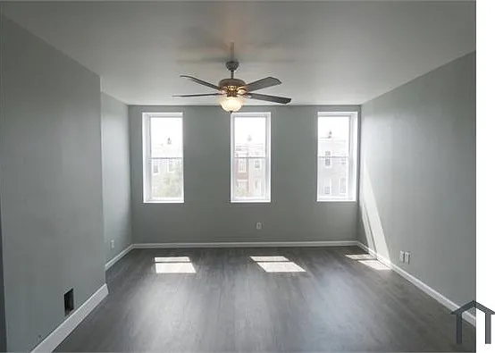 5 bed, 1900 sqft, $2,600 — Photo 1