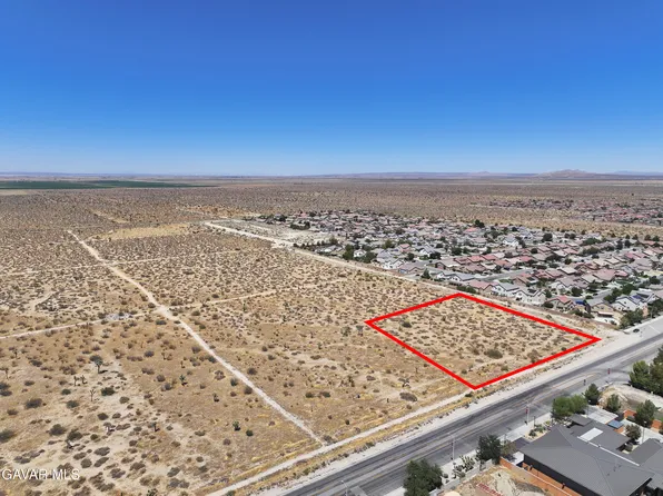 Avenue R, Palmdale, CA 93550