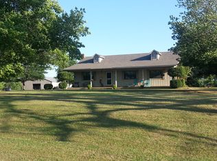124 County Road 3769, Queen City, TX 75572