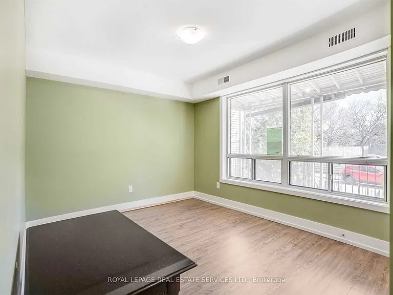 86 Givins St #MAIN — Photo 17