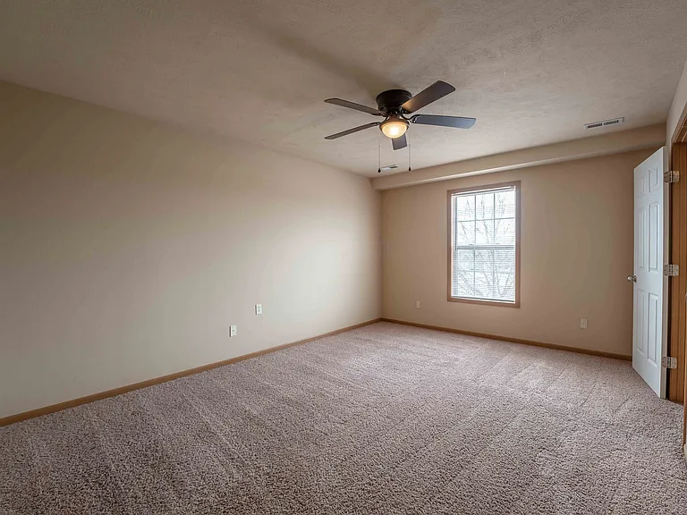 Oakwood Heights Townhomes — Photo 139