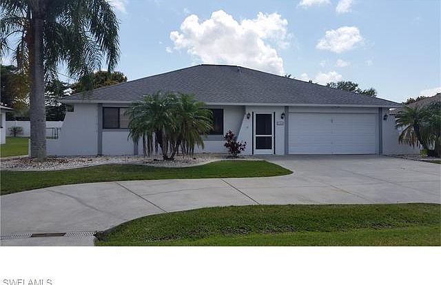 1st image of 1444 SE 19th St