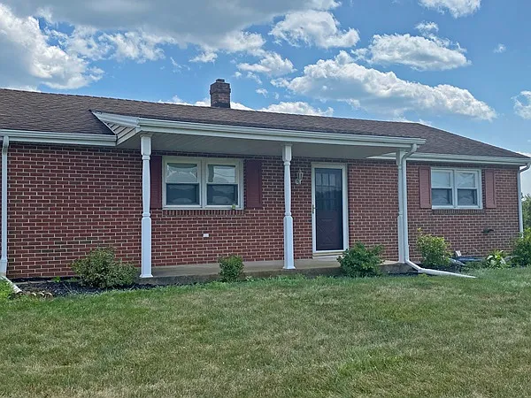 3760 Schoolhouse Rd