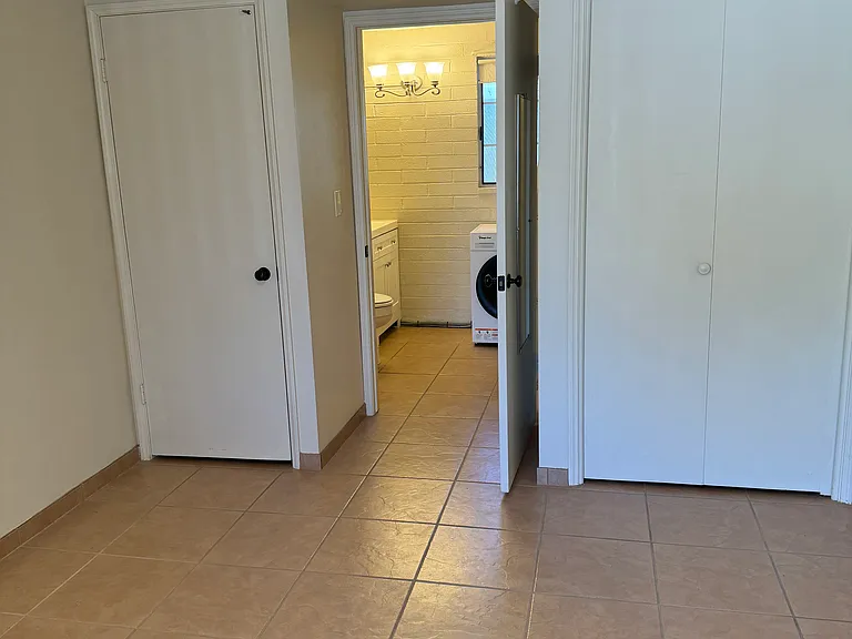 437 S Paseo Madera #B — Photo 17