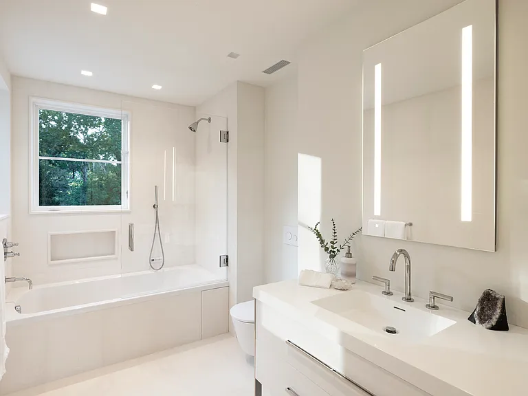 60 Woodland Dr — Photo 43