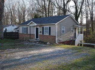 272 31st St SW, Hickory, NC 28602