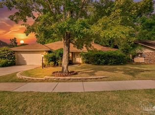 2251 Oxford Dr, Pensacola, FL 32503