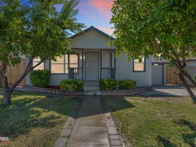 1600 Haldon St, Bakersfield, CA, 93308