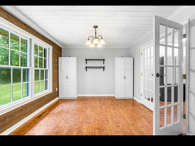 116 Wood St — Photo 8