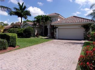 989 Tivoli Ct, Naples, FL 34104