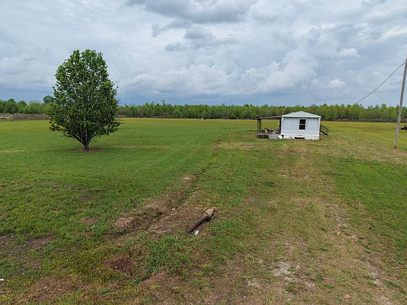 5th image of 831 S Blankston Rd
